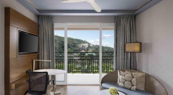 Radisson Hotel Kandy image 21